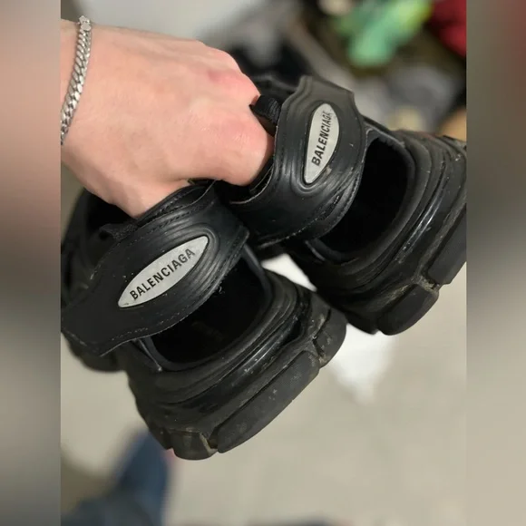 Black Balenciaga Track Flat Men’s Sandals size 41 great condition retailed $995 - Picture 7 of 9